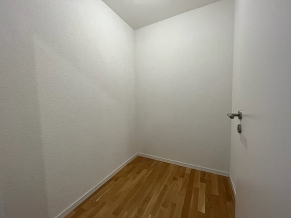 APPARTEMENT MODERNE DE 4,5 PIECES AVEC BALCON 108 M2 6
