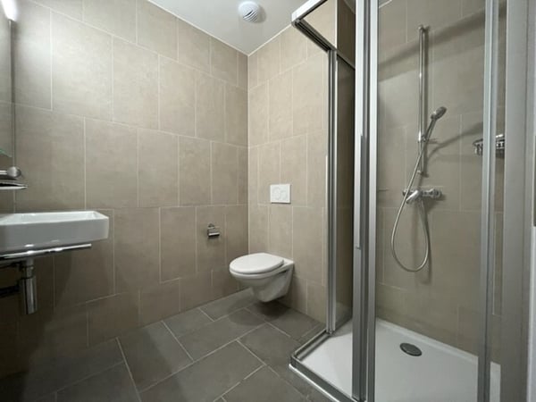 APPARTEMENT MODERNE DE 4,5 PIECES AVEC BALCON 108 M2 8