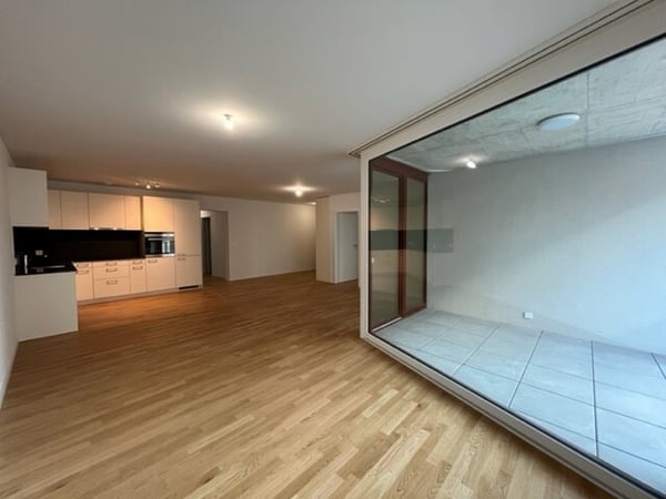 APPARTEMENT MODERNE DE 4,5 PIECES AVEC BALCON 108 M2 1
