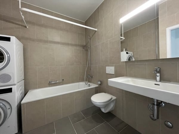 BEL APPARTEMENT DE 3.5 PIECES DE 92 M2 AVEC TERRASSE 8