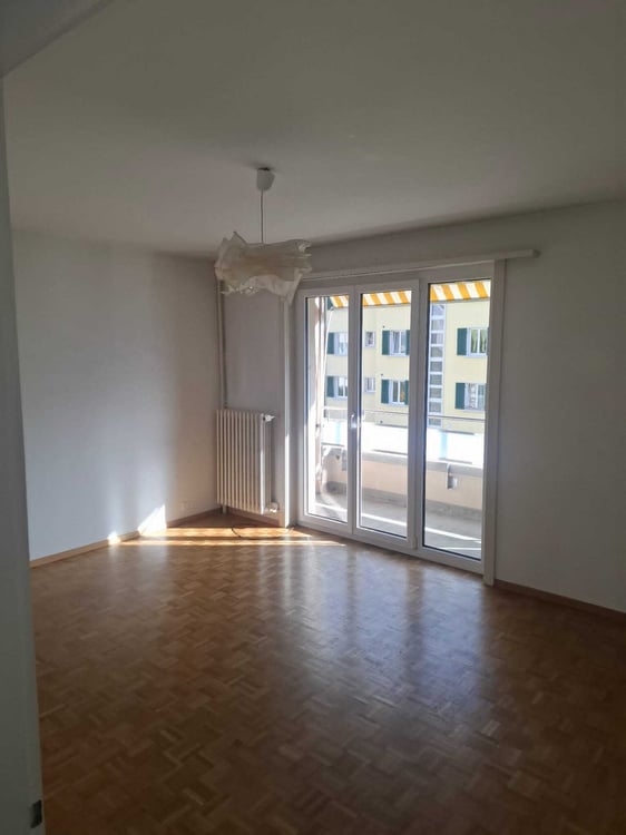 JOLI APPARTEMENT DE 3 PIECES 1ER ETAGE AVEC BALCON 6