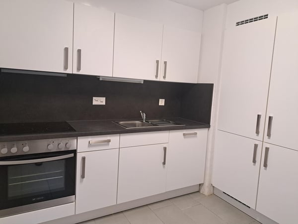 JOLI 3 PIECES 70 M2 AVEC BALCON 1ER ETAGE 1
