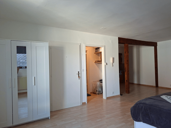 STUDIO 35 M2 3EME ETAGE AVEC ASCENSEUR 5