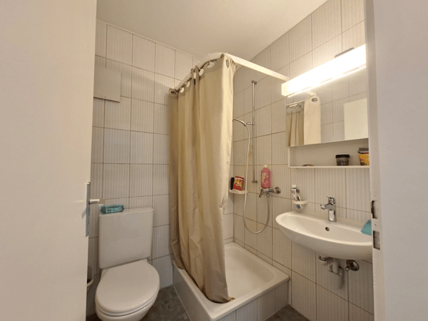STUDIO 35 M2 3EME ETAGE AVEC ASCENSEUR 6