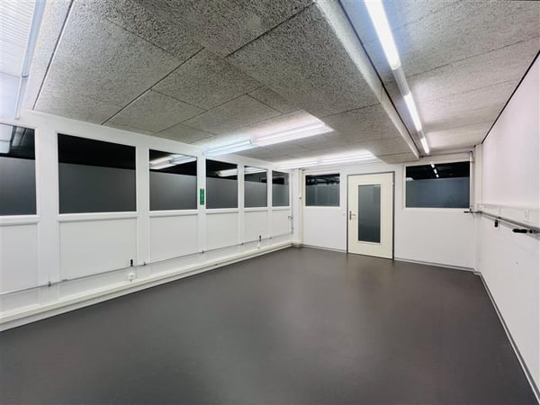 Büroraum/Lagerraum direkt am Bahnhof Oensingen! 4