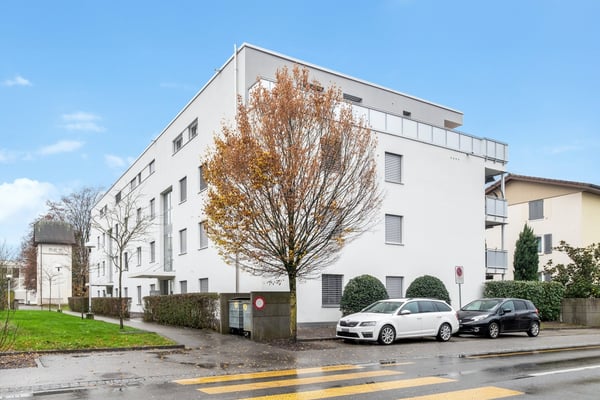 Moderne Attikawohnung mit Top-Anbindung und Komfort! 9