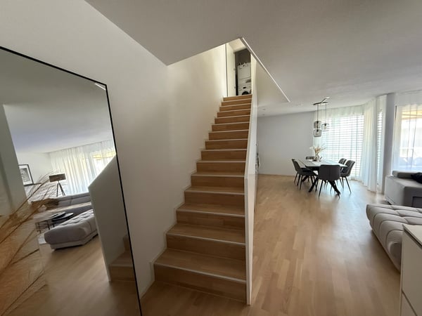 Moderne Maisonettwohnung zu vermieten 3