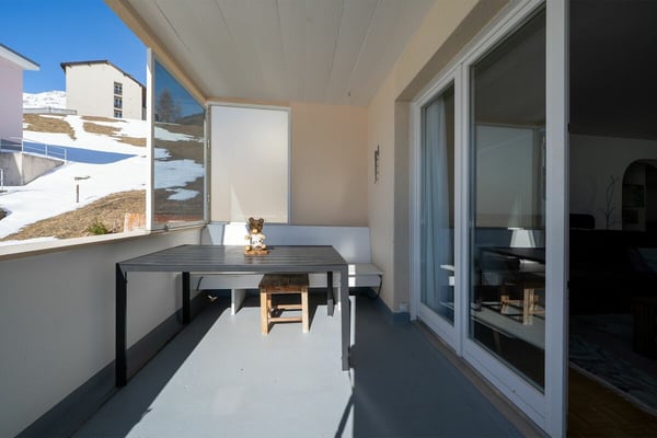 Chesa Muntarütsch - Helle 4-Zimmerwohnung mit Südbalkon und freier Bergsicht 7