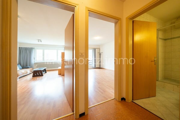 Chesa Derby - Ferienwohnung mit Balkon und grossem Potenzial 5
