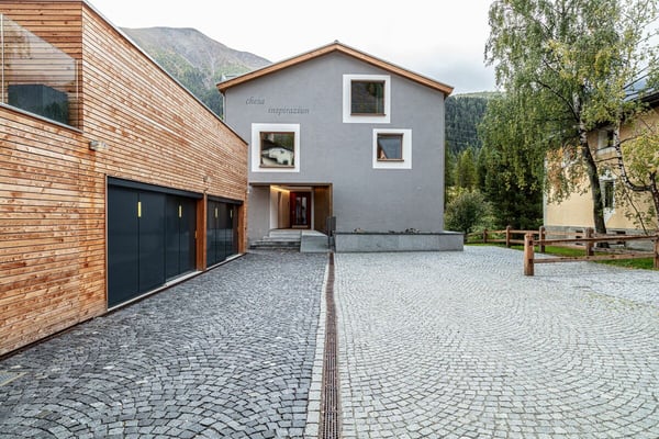 Chesa Inspiraziun - Hochwertige 4.5 Zimmerwohnung zur Dauermiete 5