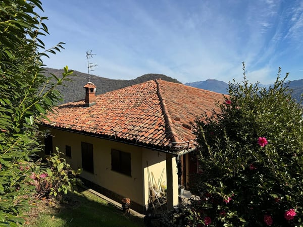 Traumhaftes Baugrundstück mit atemberaubendem Panoramablick 1