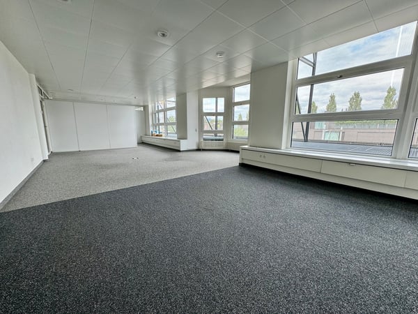 Attraktive Büroflächen mit Seesicht - befristet bis 31.12.2026 3