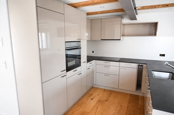 Charmante 2.5-Zimmer-Maisonette-Wohnung in Ebertswil 3