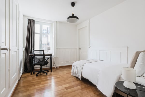 Grosszügige 4.5-Zimmerwohnung an zentraler Lage in Zürich 6