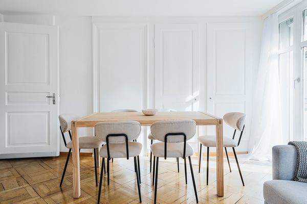 Grosszügige 4.5-Zimmerwohnung an zentraler Lage in Zürich 10