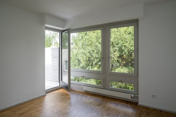 lichtdurchflutete Traumwohnung mit über 200m² Dachterrasse in Zürich-Höngg 5