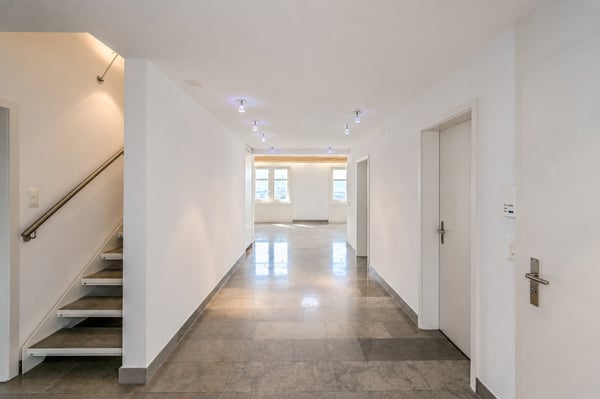 Attraktive 3.5-Zimmer-Dachwohnung mit privater Dachterrasse und Weitblick über Zürich und den Zürichsee 5