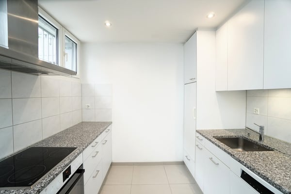 Charmante 2.5-Zimmer-Wohnung in ruhiger Lage Zürich-Seebach 5