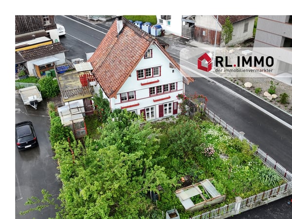 Charmantes Einfamilienhaus an sonniger Lage in Eichberg 1
