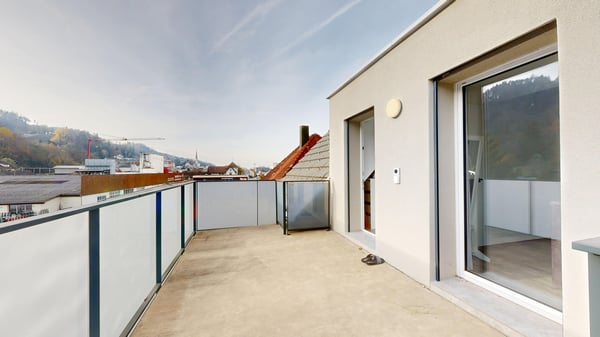 Saniertes Mehrfamilienhaus mit zwei Wohnungen 6