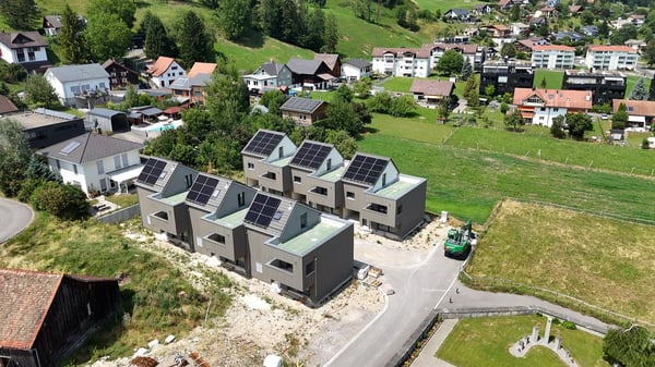 Neubau: Modernes Reiheneinfamilienhaus in Sax zu kaufen 1