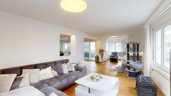 6.5 Zimmer Doppelhaushälfte mit eigenem Garten und Studio 7