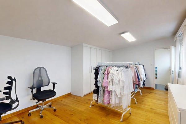 6.5 Zimmer Doppelhaushälfte mit eigenem Garten und Studio 10