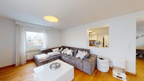 6.5 Zimmer Doppelhaushälfte mit eigenem Garten und Studio 6