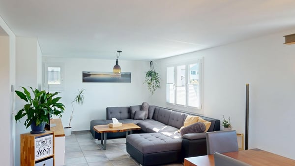 Attraktives 5.5 Zimmer Einfamilienhaus an zentraler Wohnlage 6