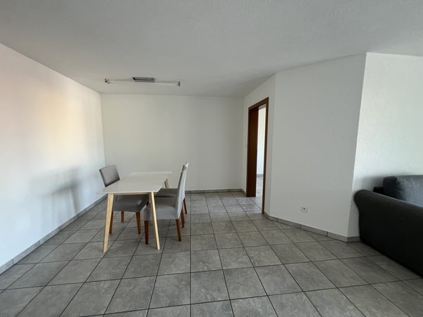 3.5 Zimmerwohnung mit grosszügigem Balkon zu vermieten 3