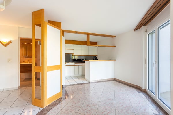 Grosszügige 4.5-Zimmer-Maisonettewohnung mit Gartensitzplatz 1