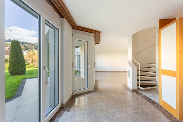 Grosszügige 4.5-Zimmer-Maisonettewohnung mit Gartensitzplatz 7