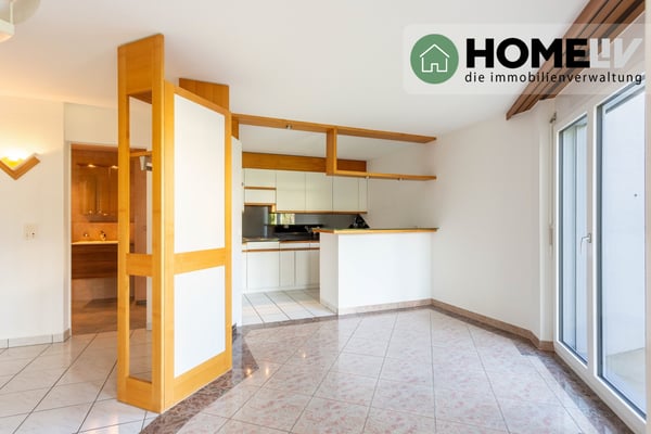 Grosszügige 4.5-Zimmer-Maisonettewohnung mit Gartensitzplatz