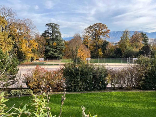 Magnifique appartement de 2 pièces dans une résidence de standing 10