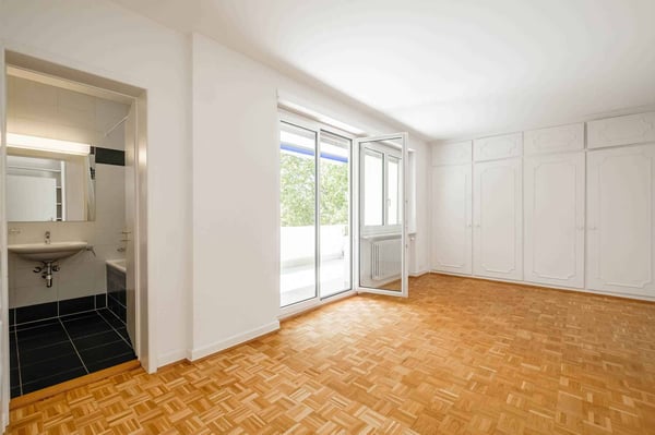 En exclusivité ! Bel appartement de 2 pièces en étage élevé 10
