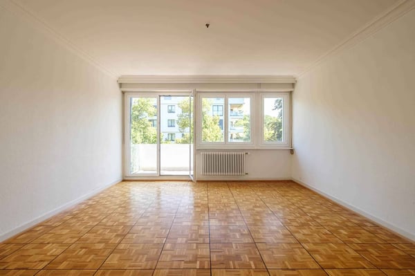 En exclusivité ! Bel appartement de 2 pièces en étage élevé 5