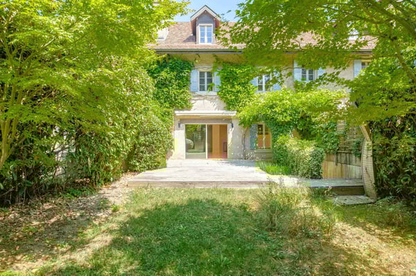 Magnifique maison de village avec jardin en PPE 10