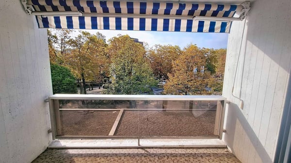 Appartement traversant 1.5 pièces (2 chambres) avec loggia 2