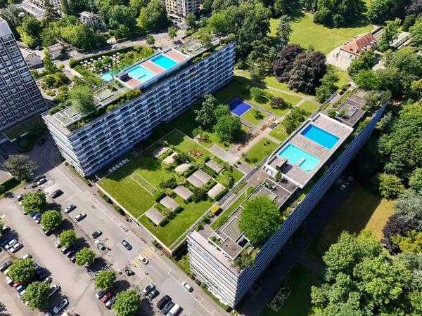 Vaste appartement de 7 pièces au dernier étage - Budé 3