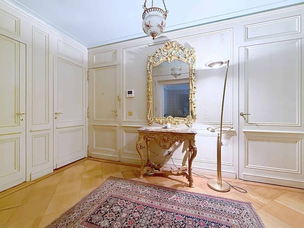 Superbe appartement traversant de 5 pièces à Florissant 8
