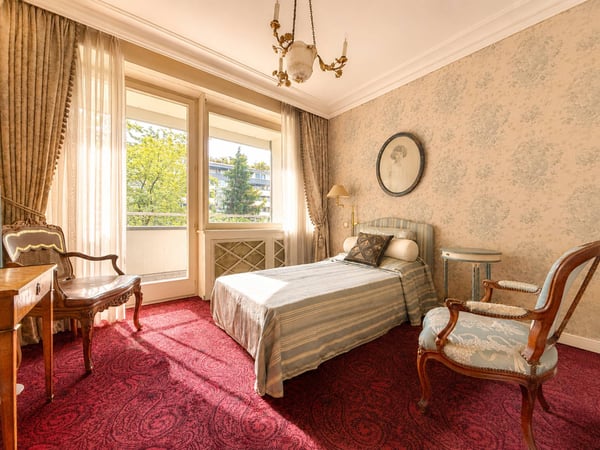 Superbe appartement traversant de 5 pièces à Florissant 10