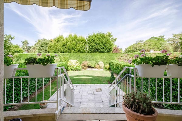 Agréable duplex de 5 pièces avec terrasse et jardin 5