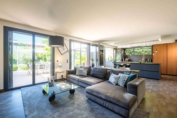 En exclusivité! Magnifique townhouse MINERGIE, au calme absolu 2