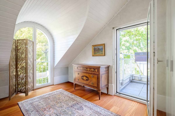 En exclusivité ! Belle maison mitoyenne dans un écrin de verdure 8