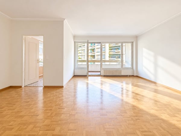 EN EXCLUSIVITÉ : Grand 4 pièces traversant à proximité du centre-ville 1
