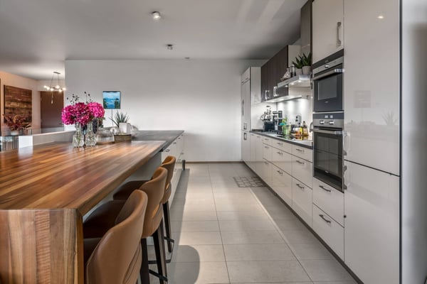 EN EXCLUSIVITÉ - duplex de 5 chambres avec terrasses, jardins et vue lac 5