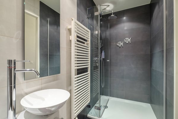 Spacieux duplex en attique de 235 m² entièrement rénové 9