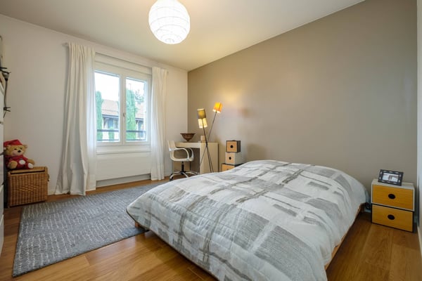 Spacieux duplex en attique de 235 m² entièrement rénové 8
