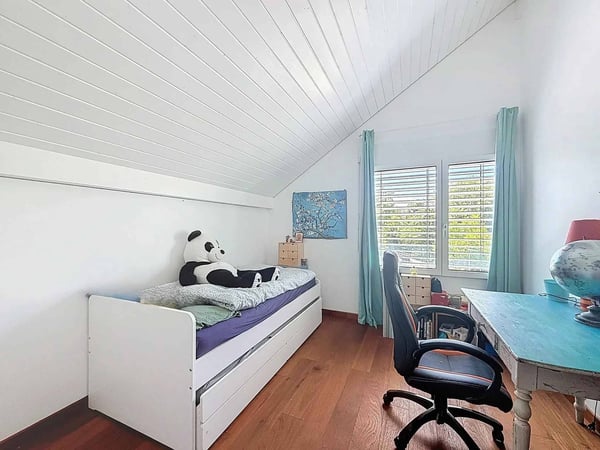 AU COEUR DE NYON - Agréable maison avec 4 chambres 5