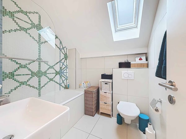 AU COEUR DE NYON - Agréable maison avec 4 chambres 7